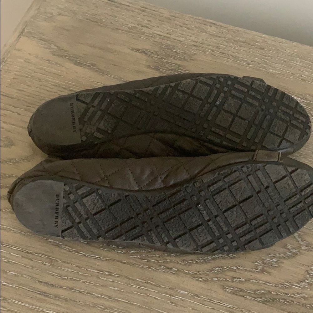 BURBERRY FLATS - Picture 4 of 6